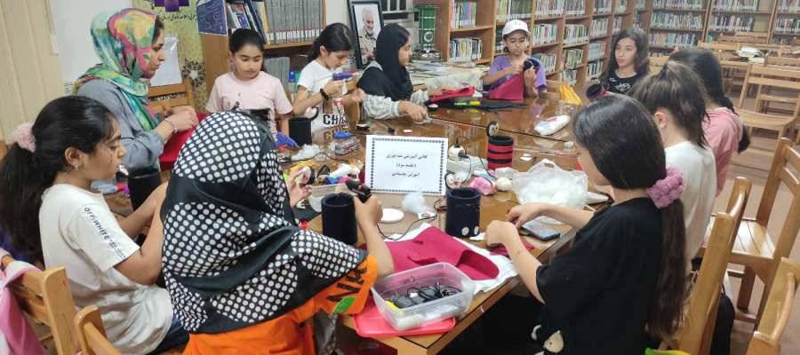 کارگاه آموزشی نمد دوزی